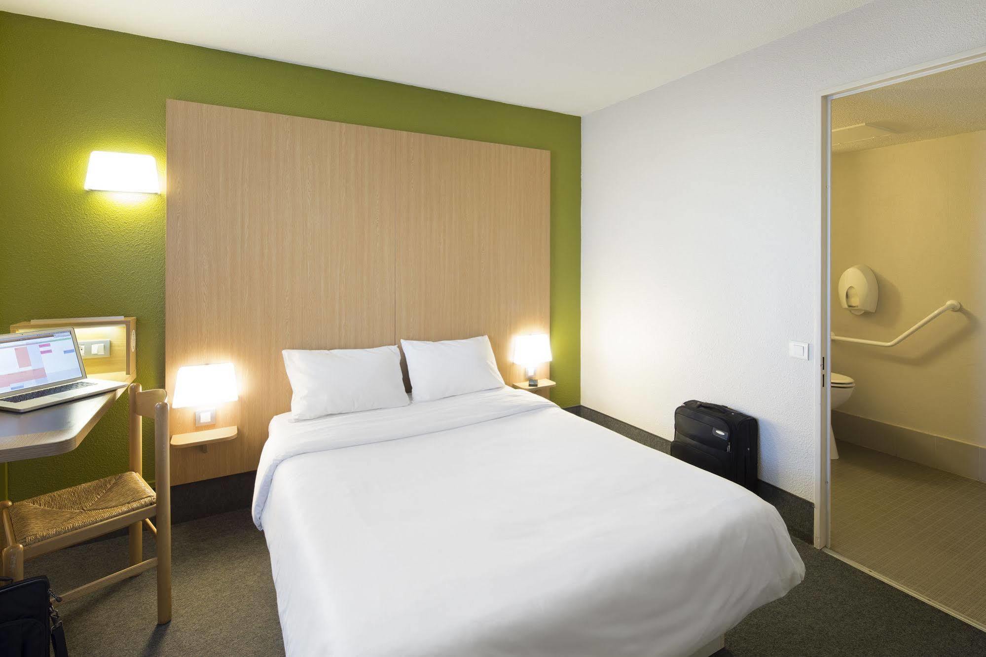 B&B Hotel Dieppe Saint-Aubin-sur-Scie Eksteriør billede